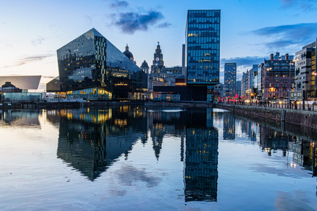 The old Royal Albert Docks still remains, which does offer some wonderful views at dusk.